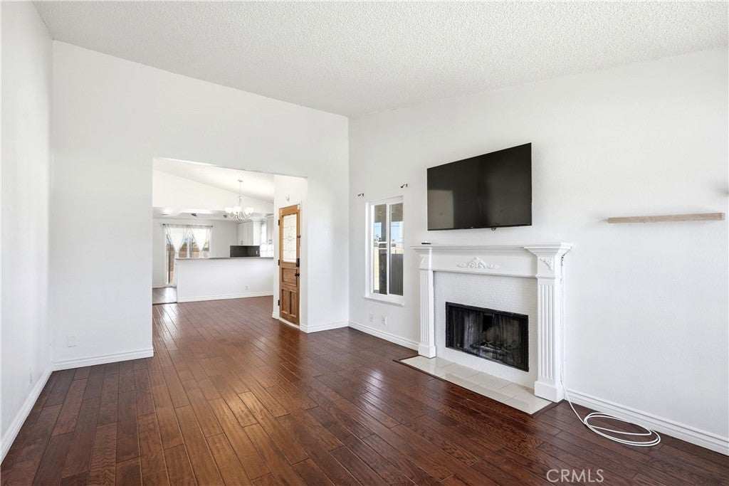 3217 E Avenue S1