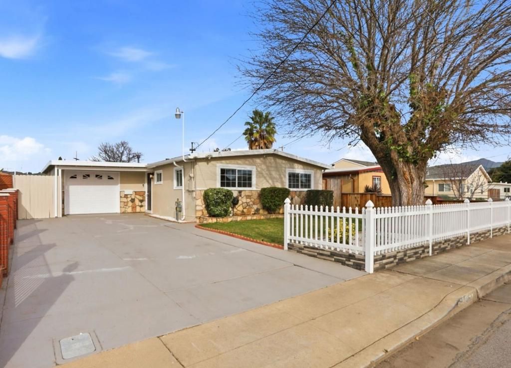 Photo of 40452 Citrus Drive, Fremont, CA 94538 (MLS # ML82038176)