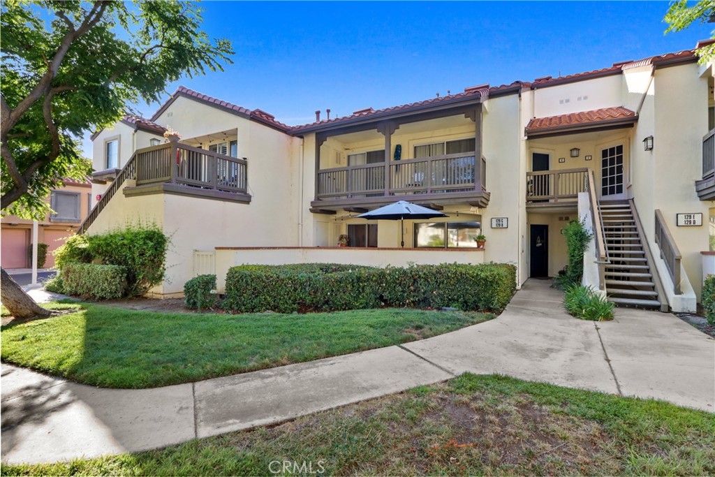 129 N Cross Creek Road N B