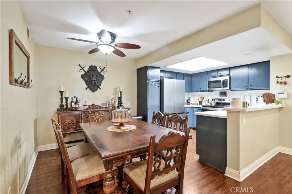 129 N Cross Creek Road N B