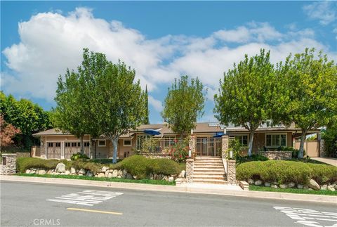 Photo of 16426 Knollwood Drive, Granada Hills, CA 91344 (MLS # SR25241723) Photo of 16426 Knollwood Drive, Granada Hills, CA 91344 (MLS # SR25241723)