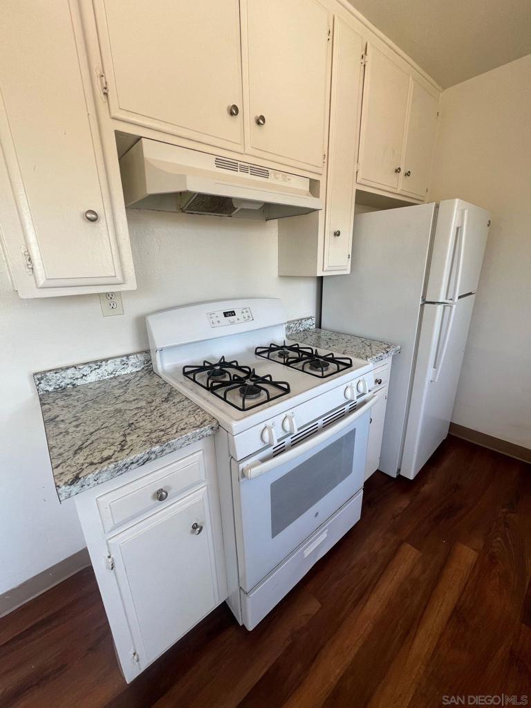 1219 Linalda Dr