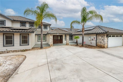 Photo of 17033 Andromeda LN, Riverside, CA 92504 (MLS # IV26159284)