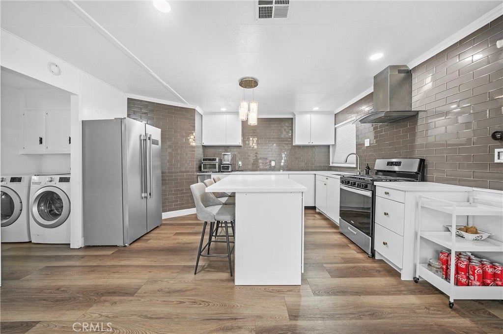 1441 Paso Real Avenue 300