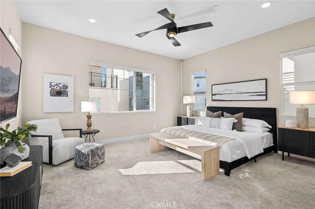 Irvine, California 92618, United States, 4 Bedrooms Bedrooms, ,3 BathroomsBathrooms,Residential,Active,242325