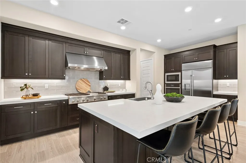 Irvine, California 92618, United States, 4 Bedrooms Bedrooms, ,3 BathroomsBathrooms,Residential,Active,242325