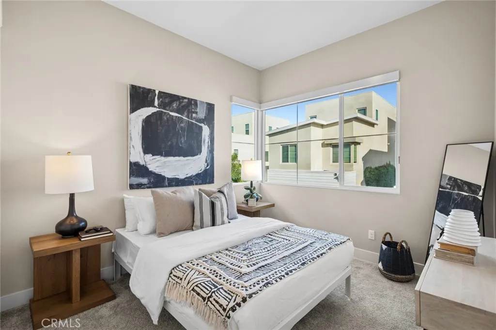 Irvine, California 92618, United States, 4 Bedrooms Bedrooms, ,3 BathroomsBathrooms,Residential,Active,242325