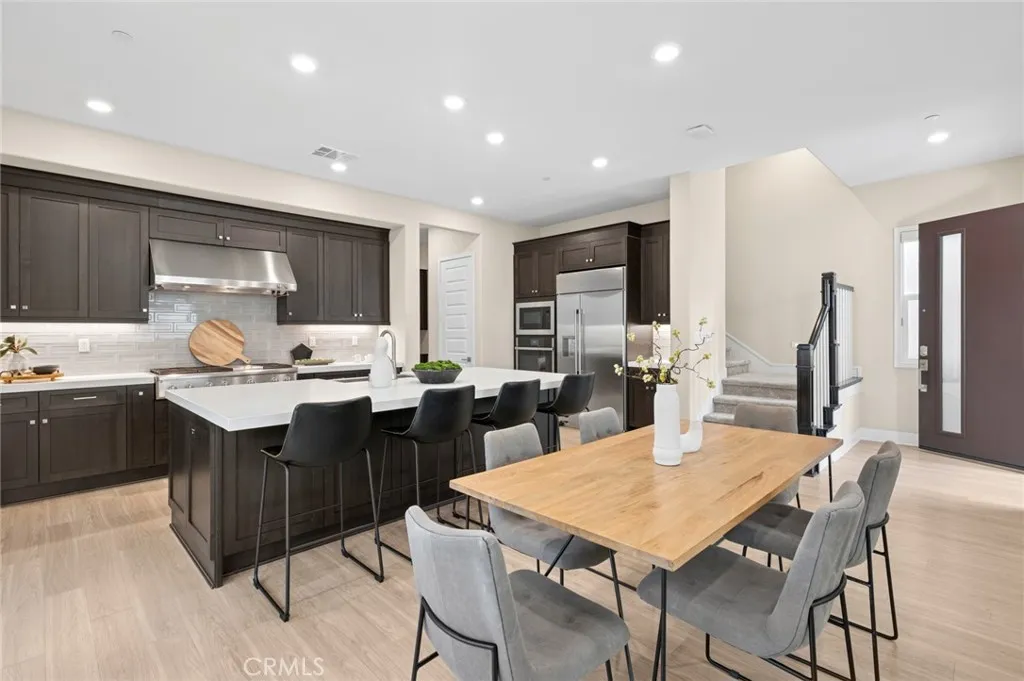 Irvine, California 92618, United States, 4 Bedrooms Bedrooms, ,3 BathroomsBathrooms,Residential,Active,242325