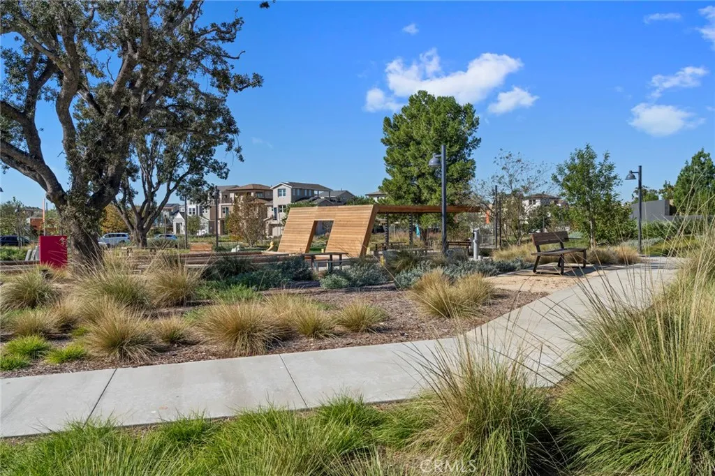 Irvine, California 92618, United States, 4 Bedrooms Bedrooms, ,3 BathroomsBathrooms,Residential,Active,242325