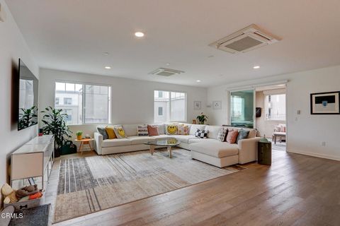 Photo of 2810 Wagon Wheel Road #304, Oxnard, CA 93036 (MLS # V1-35536)