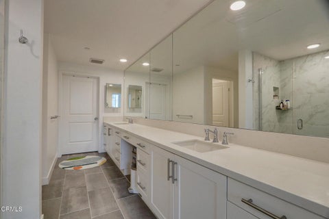 Tiny photo for 2810 Wagon Wheel Road #304, Oxnard, CA 93036 (MLS # V1-35536)