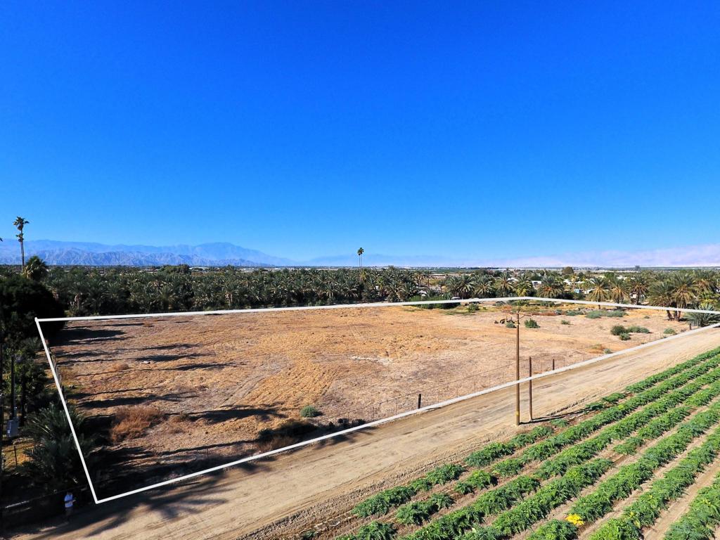 This rare 4.73-acre ranch property offers incredible potential for a variety of uses, whether you're looking to build your dream home, expand your farming or agricultural business, or invest in a property with long-term potential. Financing is available. The property comes with a functional water-well, ensuring access to fresh water for agricultural use, livestock, or any other needs. Ready-to-use power connections and a septic system are already installed, offering a streamlined path to development and saving you both time and money. The added benefit of canal water access makes it an excellent option for irrigation, sustainable farming, or livestock watering. Situated right next to Airport Blvd and the 86 Expressway, this prime location offers unbeatable access to key transportation routes, providing convenience for both personal and business needs.