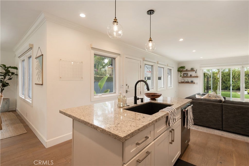 339 E 19th, Costa Mesa CA 92627 - Photo 30