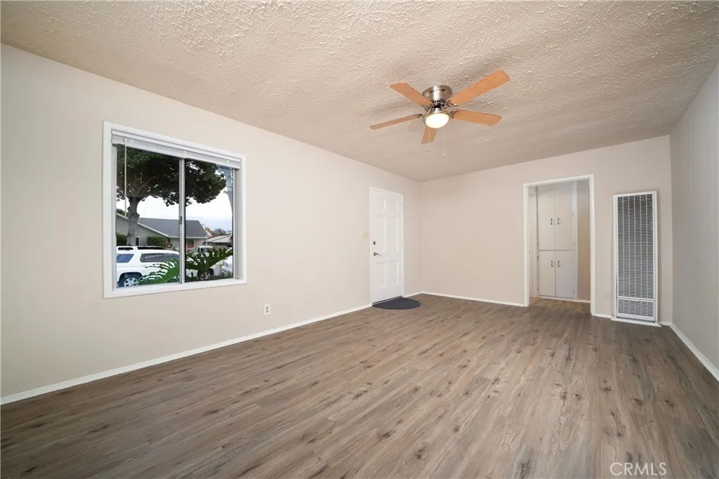 Lakewood, California 90712, United States, 2 Bedrooms Bedrooms, ,1 BathroomBathrooms,Residential,Active,248831