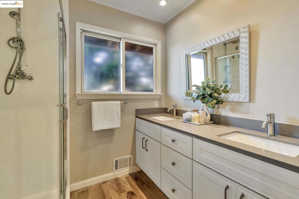 CORLISS - Residential