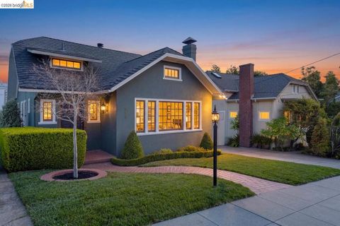 Photo of 958 Alma Place Pl, Oakland, CA 94610 (MLS # 41126781)
