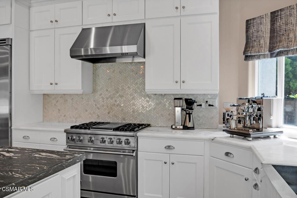 Morrison Ests/Sutton Valley-826 - 826 - Residential