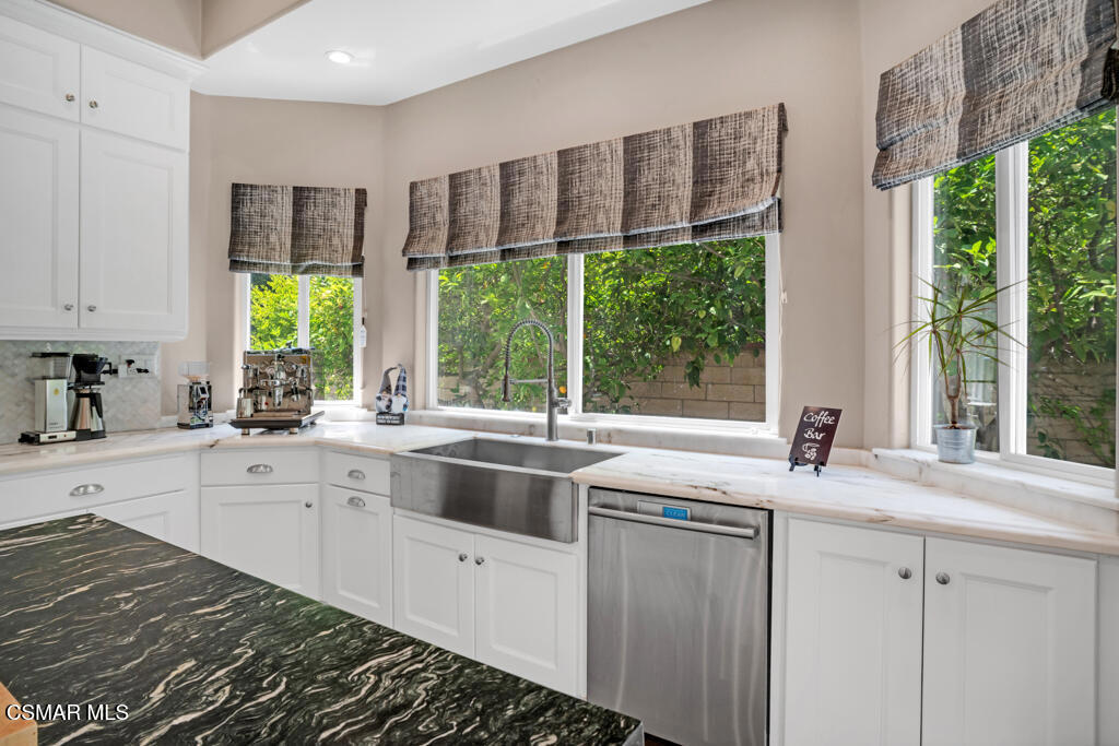 Morrison Ests/Sutton Valley-826 - 826 - Residential