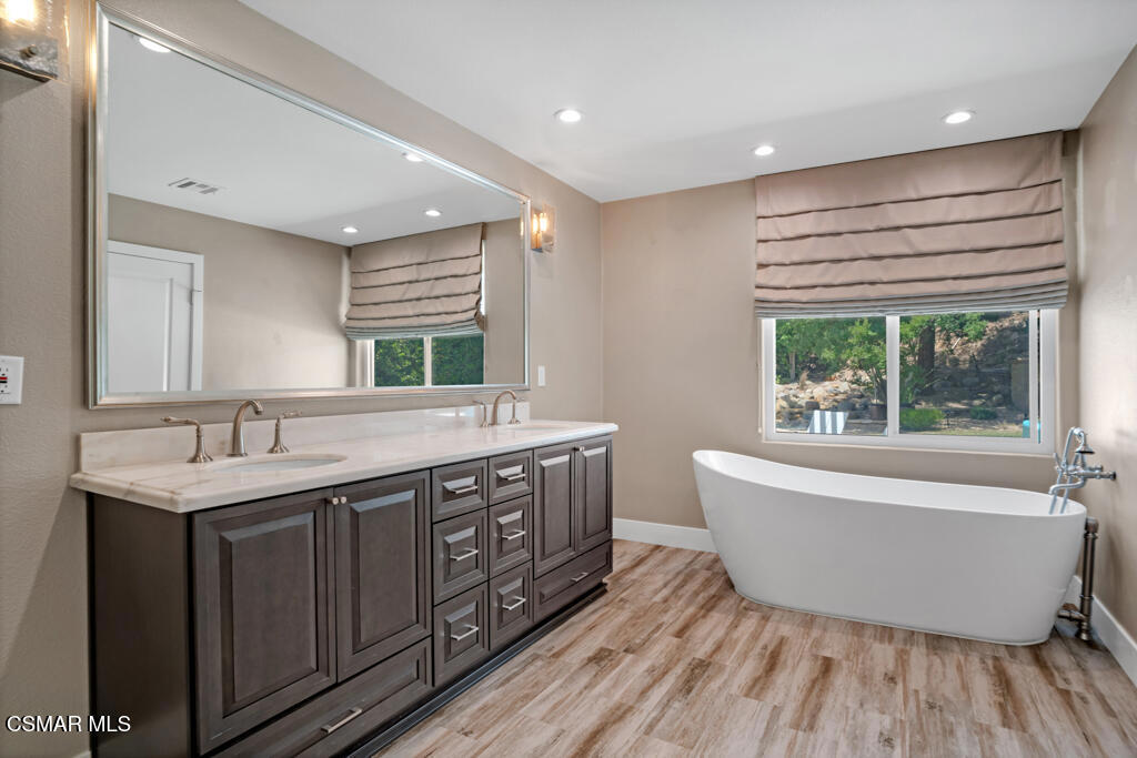 Morrison Ests/Sutton Valley-826 - 826 - Residential