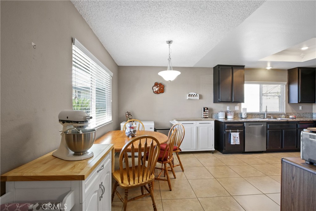 12321 Gardenia Place