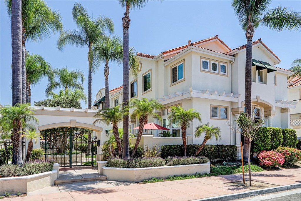 1516 Cravens