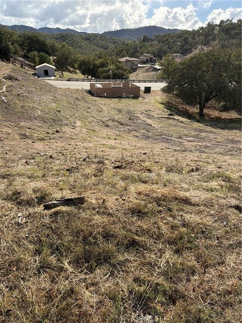 2480 Sand Harbor Paso Robles CA 93446