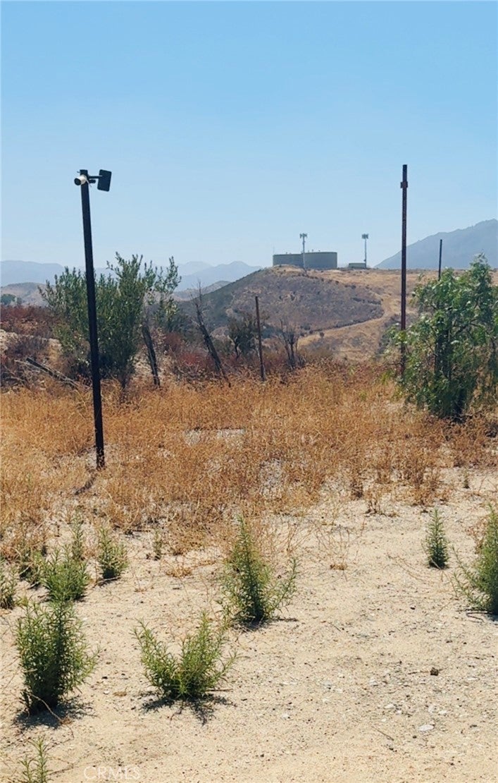 0 Sierra Hwy