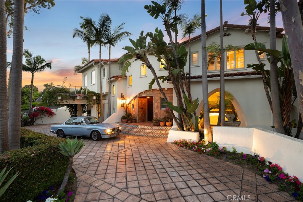 Properties 2 2775 Motor Ave