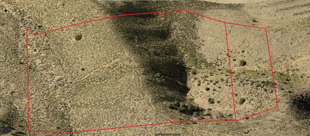 Two investment parcels sold together (032 & 033) adjacent to the aqueduct in the foothills of Palmdale.