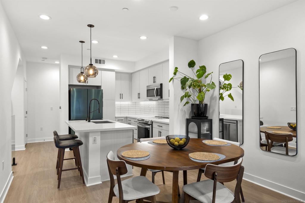 La Mesa - Residential