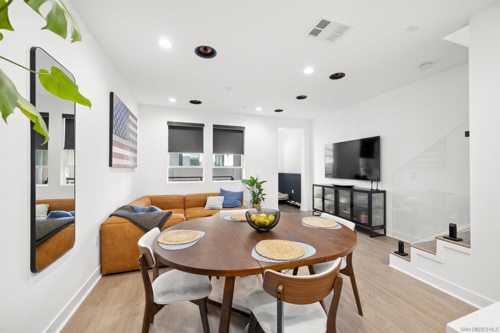 La Mesa - Residential