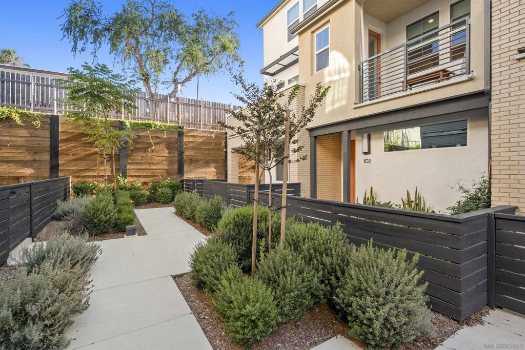 La Mesa - Residential