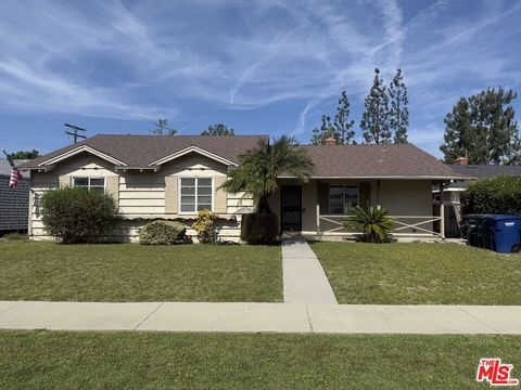 Photo of 12733 Meadow Green Road, La Mirada, CA 90638 (MLS # 26670413)