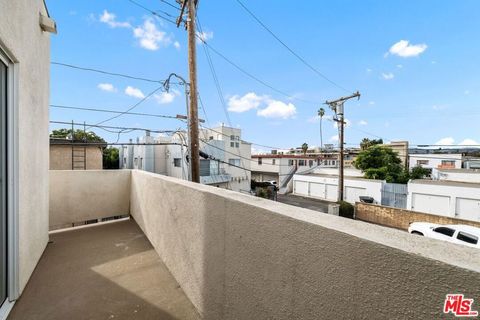 Tiny photo for 1420 Princeton Street #5, Santa Monica, CA 90404 (MLS # 26838451)