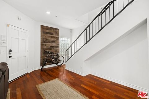 Tiny photo for 1420 Princeton Street #5, Santa Monica, CA 90404 (MLS # 26838451)