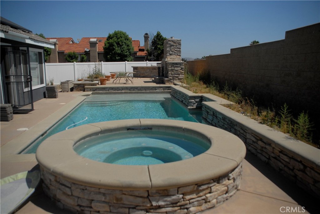 2007 Aberdeen Drive