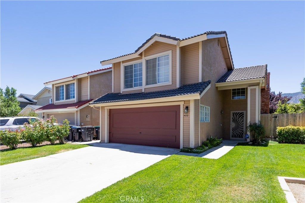 422 Sherwood Place
