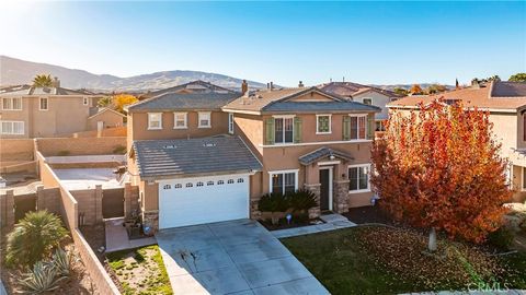 Photo of 39299 Gainsborough Drive, Palmdale, CA 93551 (MLS # IV25275750)