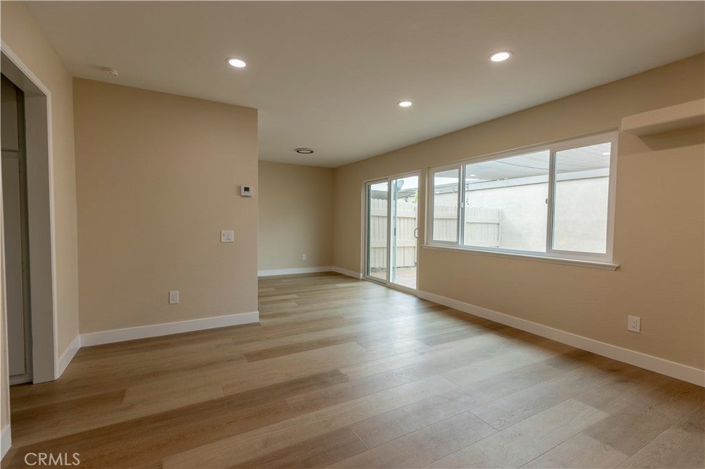 581 W Alton G