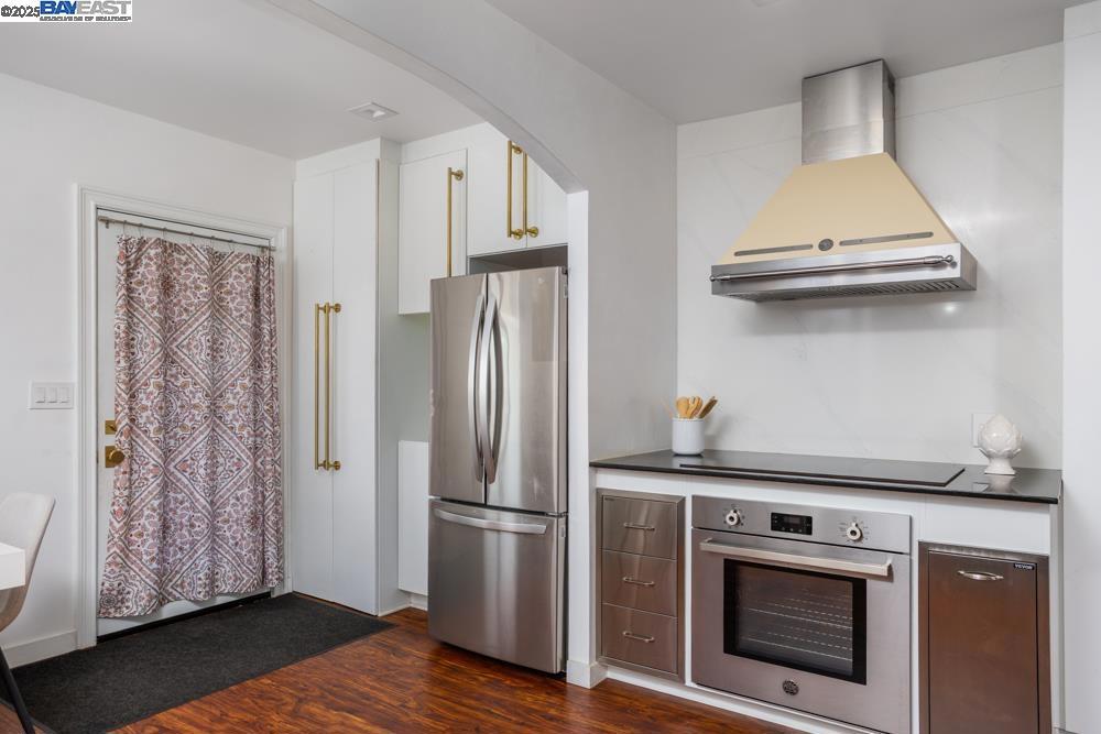 CASTRO VALLEY - Residential