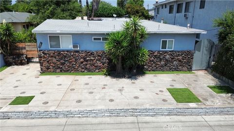 Photo of 12315 Burbank Boulevard, Valley Village, CA 91607 (MLS # SR25186207) Photo of 12315 Burbank Boulevard, Valley Village, CA 91607 (MLS # SR25186207)