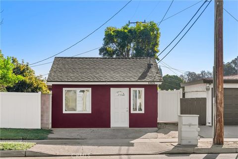 Photo of 1352 W Porter Avenue #A, Fullerton, CA 92833 (MLS # OC26063974)