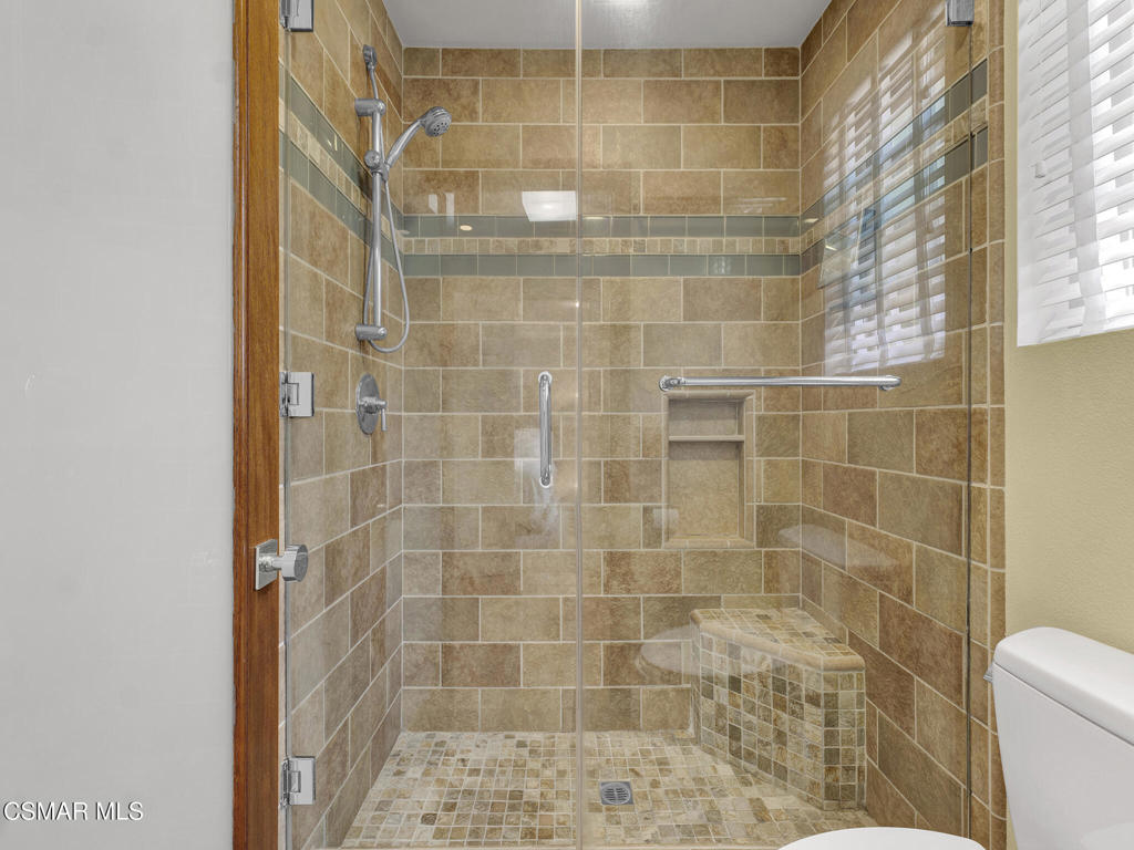 Reyes Adobe-886 - 886 - Residential