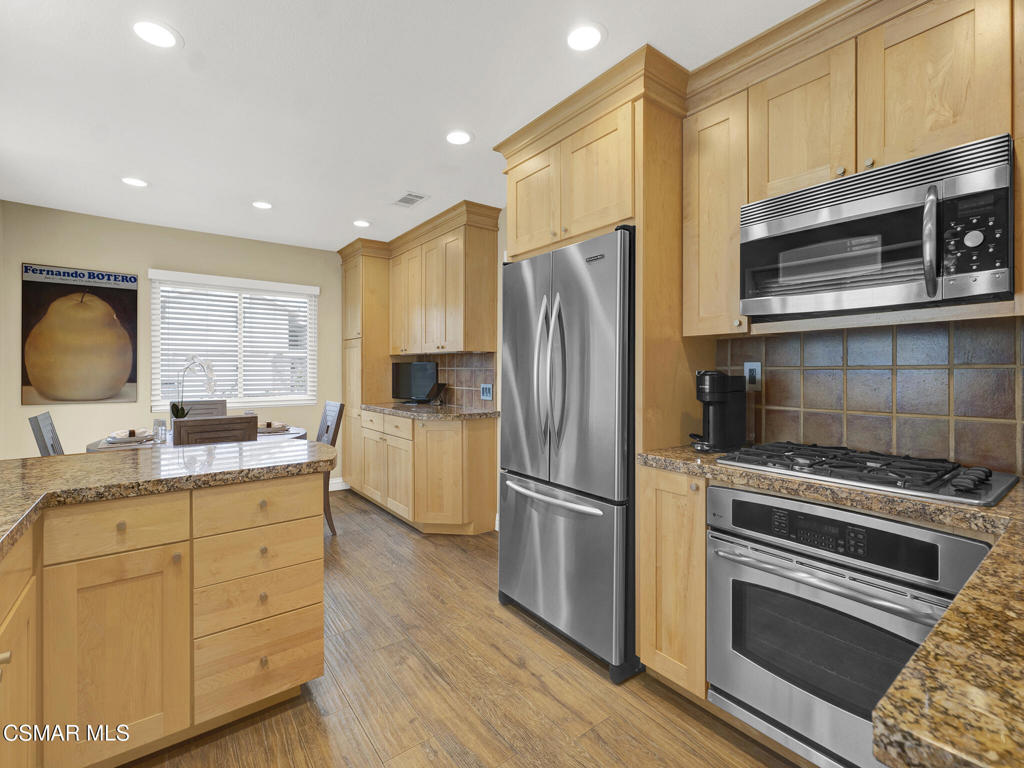 Reyes Adobe-886 - 886 - Residential