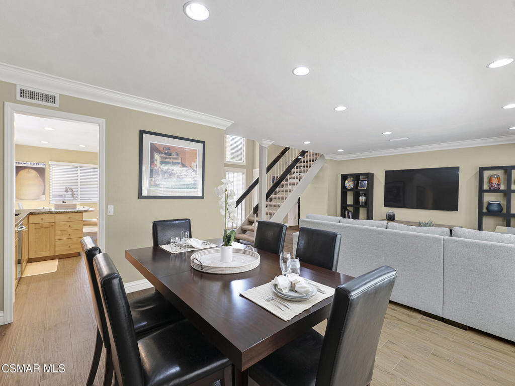 Reyes Adobe-886 - 886 - Residential