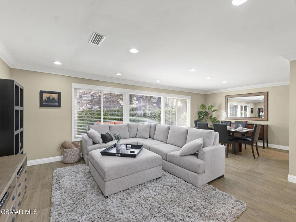 Reyes Adobe-886 - 886 - Residential