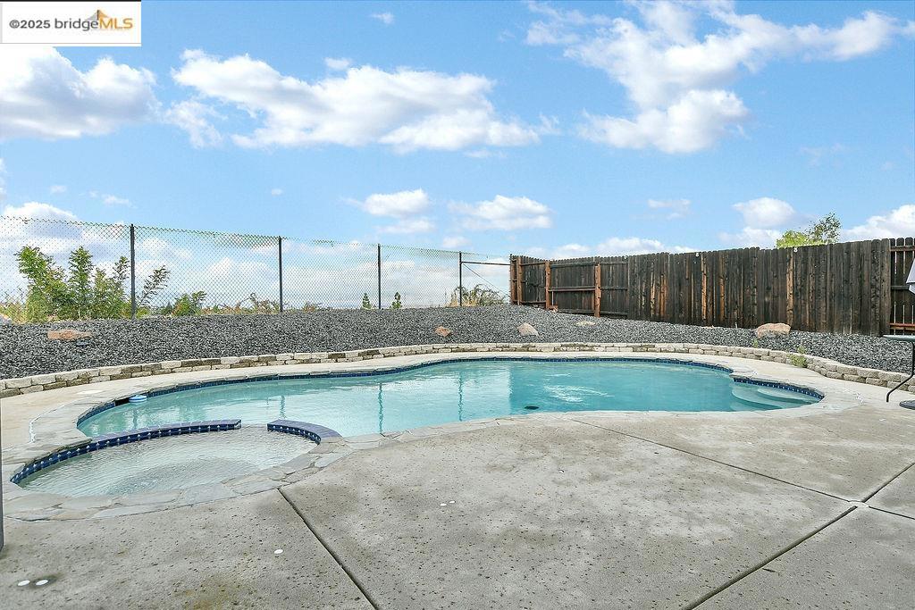 ANTIOCH - Residential
