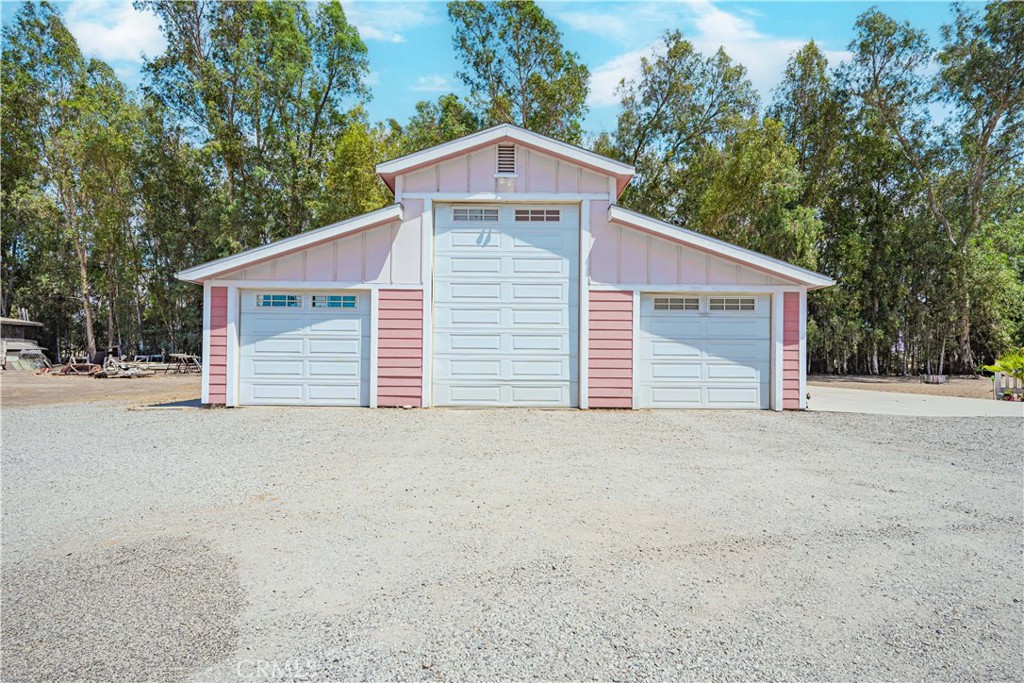 28200 Patterson Avenue