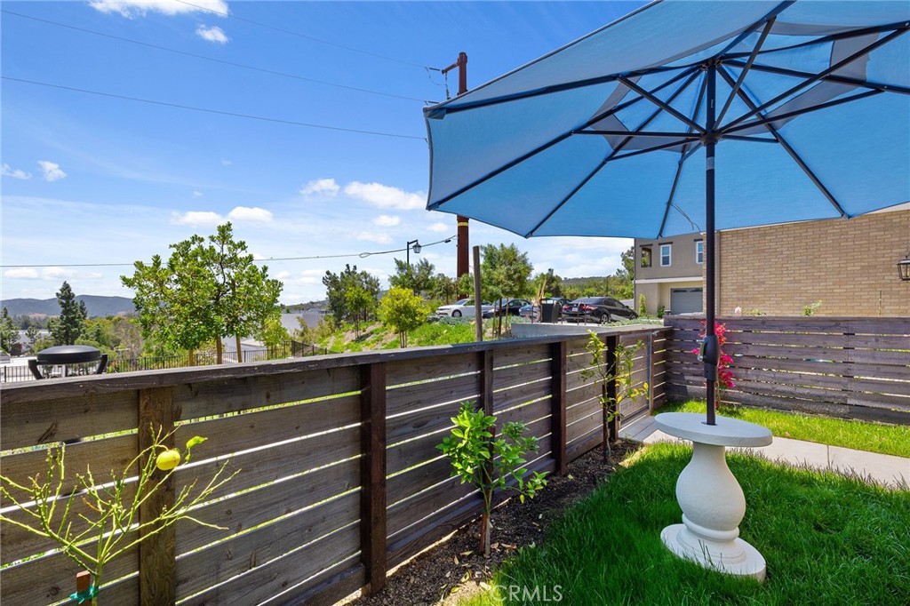 1219 Sunrise View 104