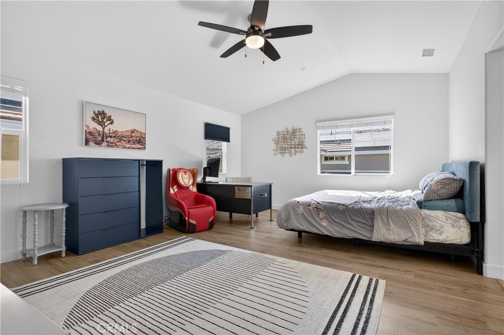 4434 Bannister